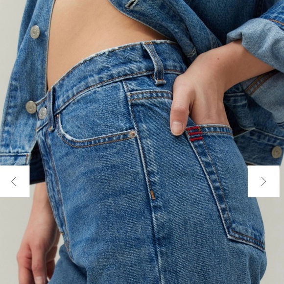 BDG High-Waisted Cowboy Jean Size 27 Bootcut. Inseam 27 in, mid rise 11in - Picture 3 of 9